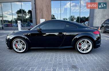 Купе Audi TT S 2015 в 