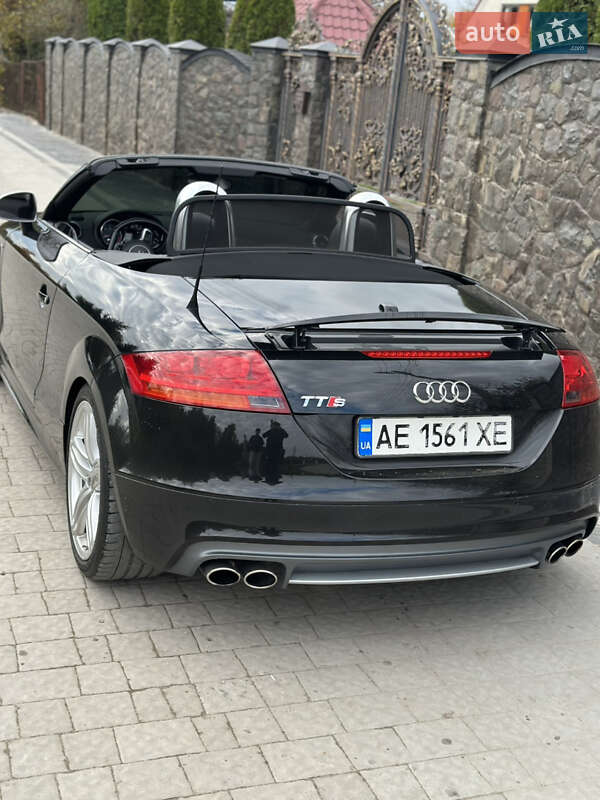 Купе Audi TT S 2012 в Львові фото 13 Купе Audi TT S 2012 в Львові
