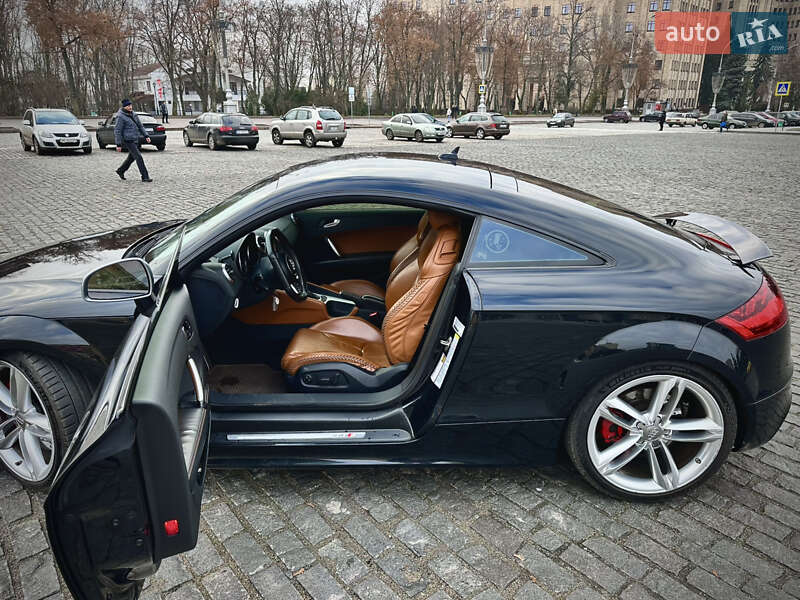 Купе Audi TT S 2012 в Харкові