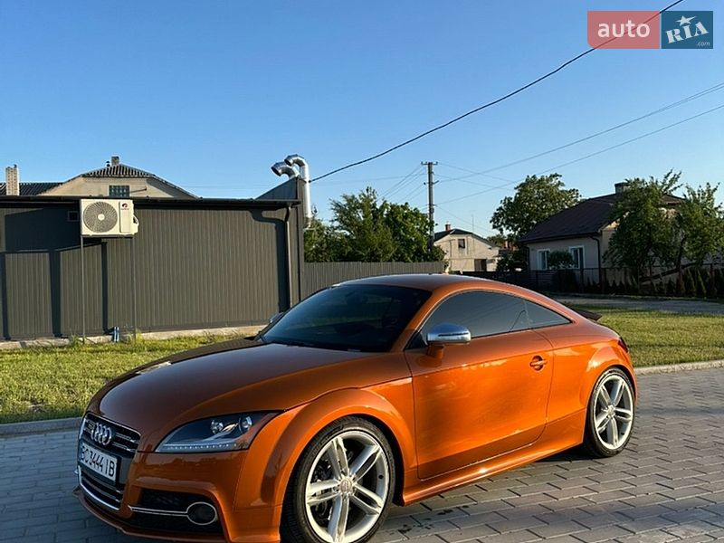 Купе Audi TT S 2012 в Львові