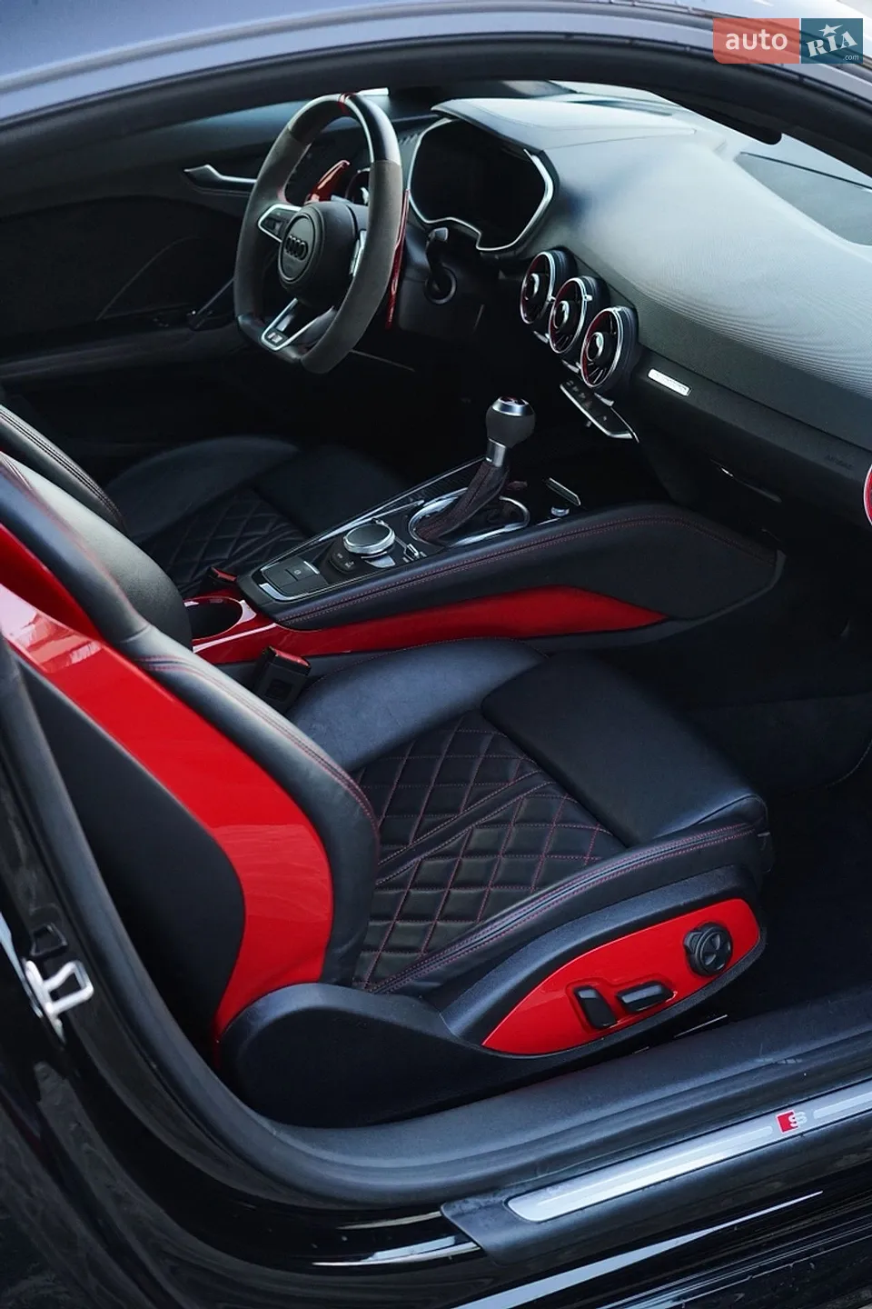 2019 Audi TTS - мініатюра 26
