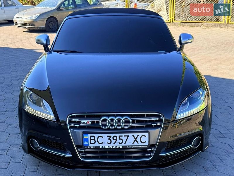 Купе Audi TT S 2012 в Львове фото 6 Купе Audi TT S 2012 в Львове