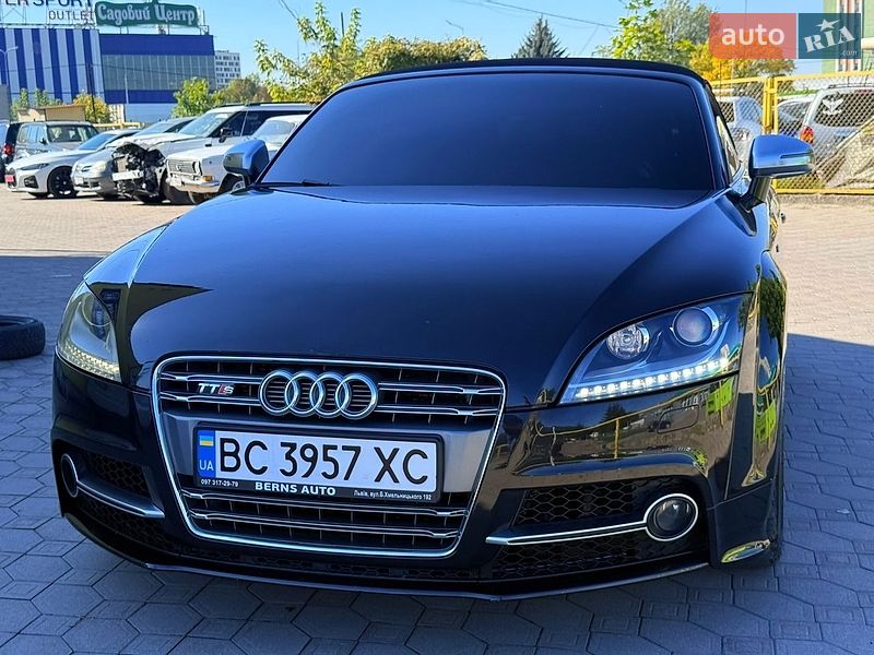 Купе Audi TT S 2012 в Львове фото 5 Купе Audi TT S 2012 в Львове