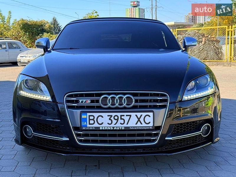 Купе Audi TT S 2012 в Львове фото 7 Купе Audi TT S 2012 в Львове