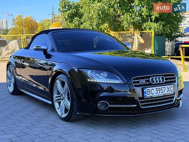 Купе Audi TT S 2012 в Львове фото 10 Купе Audi TT S 2012 в Львове
