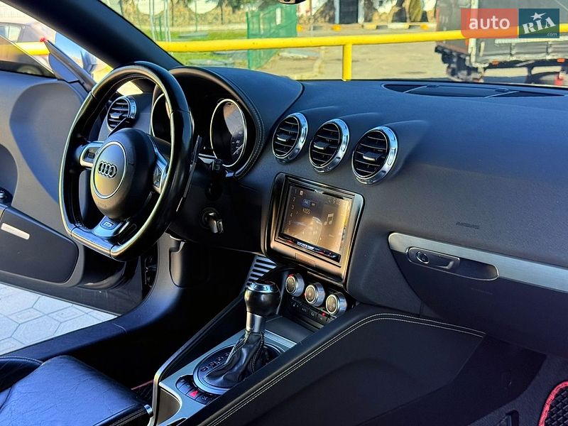 Купе Audi TT S 2012 в Львове фото 39 Купе Audi TT S 2012 в Львове