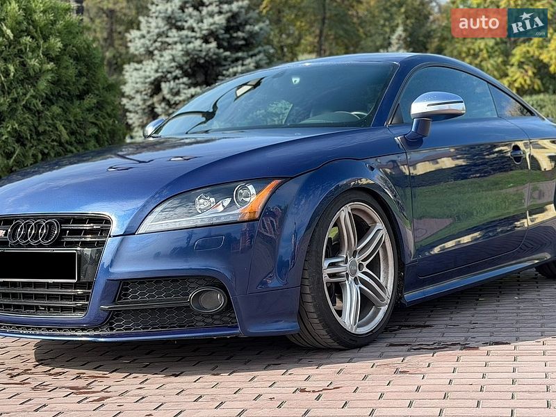 Купе Audi TT S 2011 в Днепре