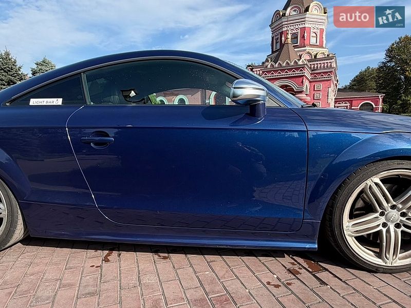 Купе Audi TT S 2011 в Днепре