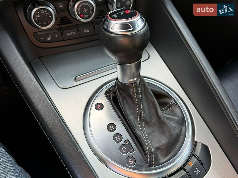 Купе Audi TT S 2011 в Днепре