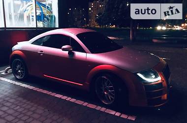 Купе Audi TT 2000 в 