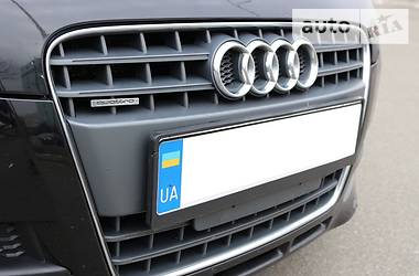 Купе Audi TT 2010 в 