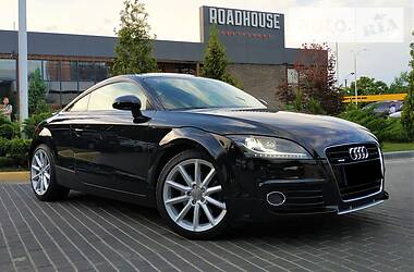 Купе Audi TT 2011 в 