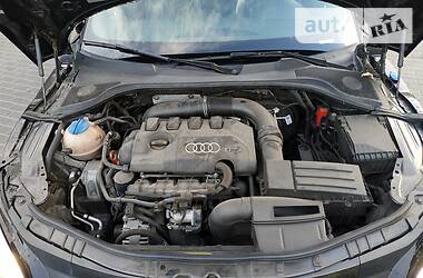 Купе Audi TT 2011 в 