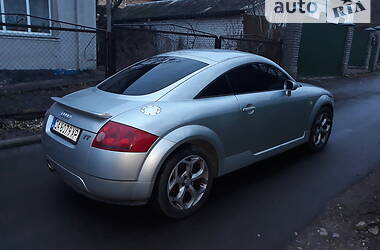 Купе Audi TT 1998 в Обухове