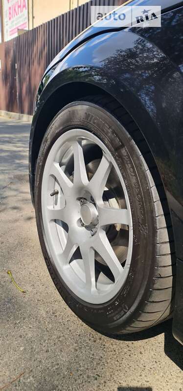 Родстер Audi TT 2005 в Киеве фото 14 Родстер Audi TT 2005 в Киеве