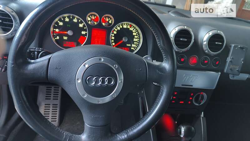 Купе Audi TT 2004 в Киеве