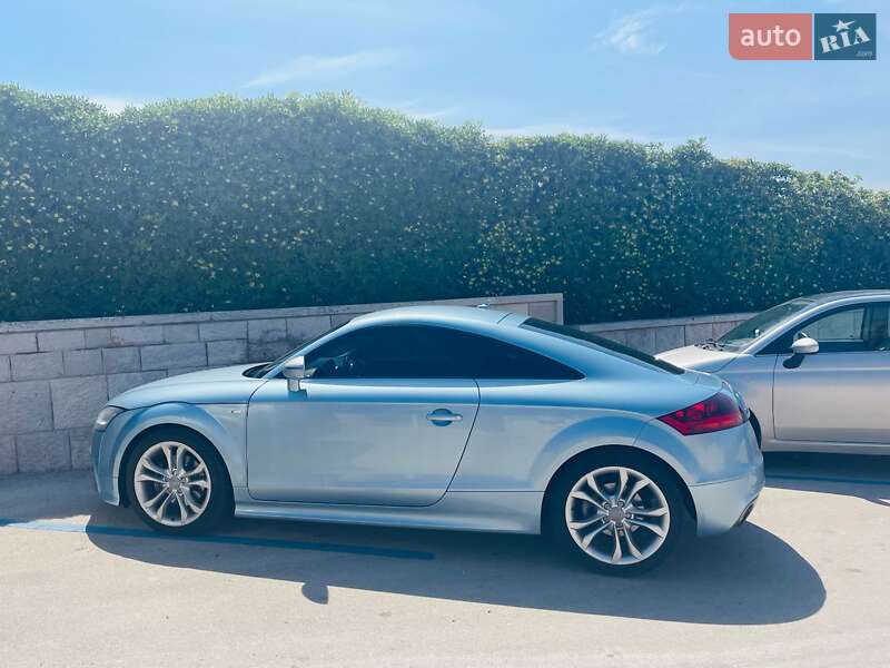 Купе Audi TT 2012 в Киеве