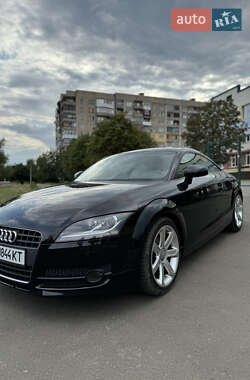 Купе Audi TT 2009 в 