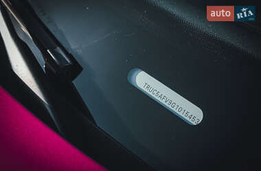 Купе Audi TT 2015 в 