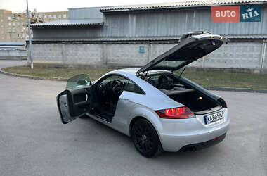 Купе Audi TT 2009 в 