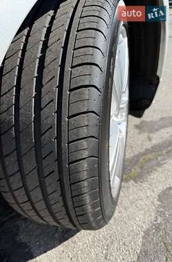 Купе Audi TT 2009 в 