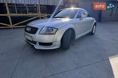Купе Audi TT 2000 в 