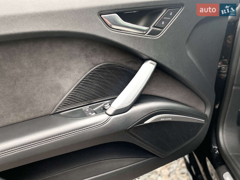 Купе Audi TT 2018 в Львове