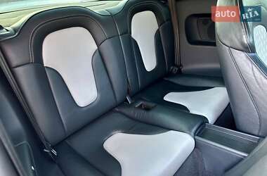 Купе Audi TT 2011 в 
