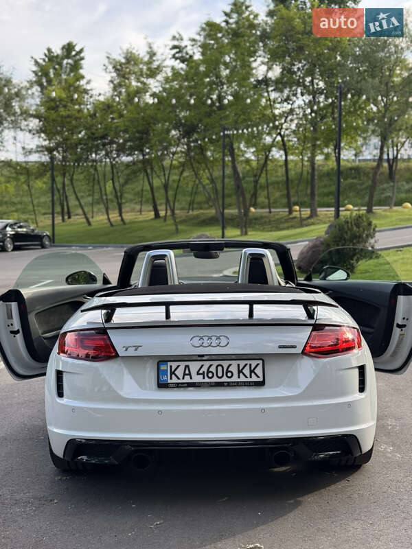 Родстер Audi TT 2018 в Киеве
