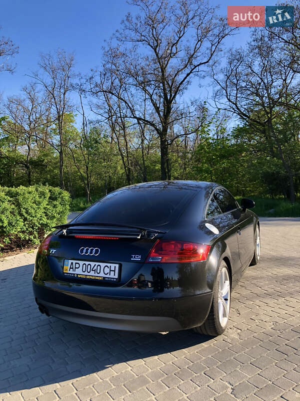 Купе Audi TT 2010 в Дніпрі