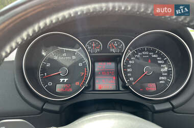 Родстер Audi TT 2010 в 