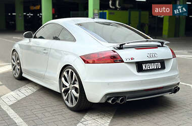 Купе Audi TT 2012 в 
