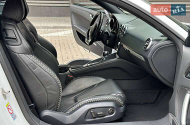 Купе Audi TT 2012 в 