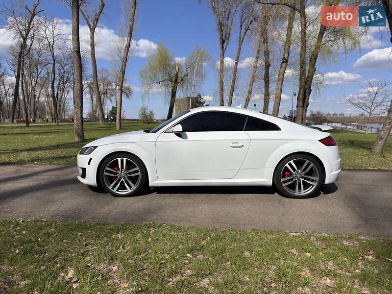 Купе Audi TT 2015 в Киеве