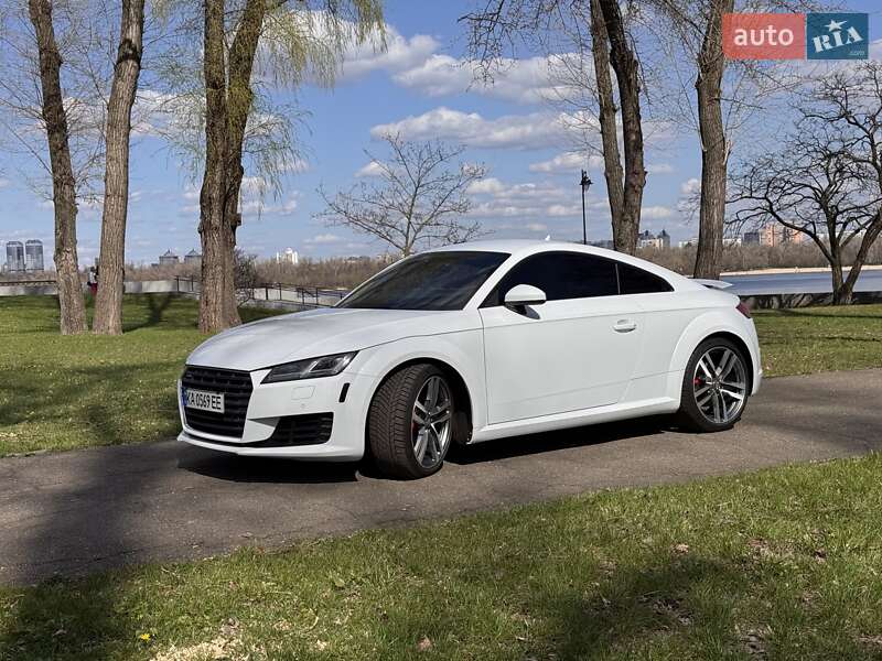 Купе Audi TT 2015 в Киеве