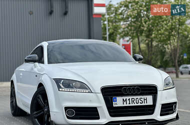 Купе Audi TT 2011 в 