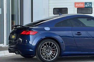 Купе Audi TT 2015 в 