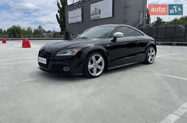 Купе Audi TT 2014 в 