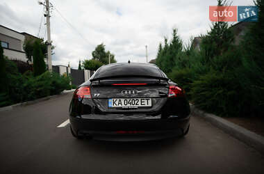 Купе Audi TT 2010 в 