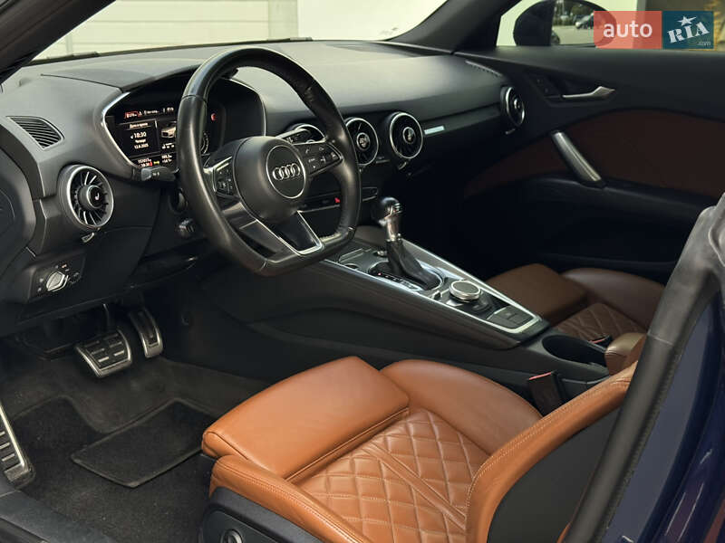 Купе Audi TT 2015 в Києві