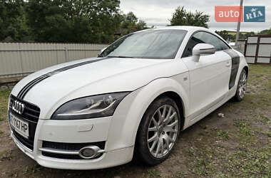 Купе Audi TT 2010 в Чорткові