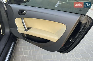 Купе Audi TT 2011 в 