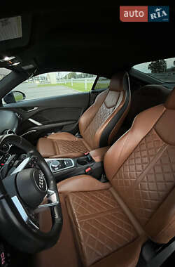 Купе Audi TT 2020 в 
