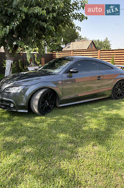 Купе Audi TT 2013 в 