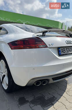 Купе Audi TT 2012 в 
