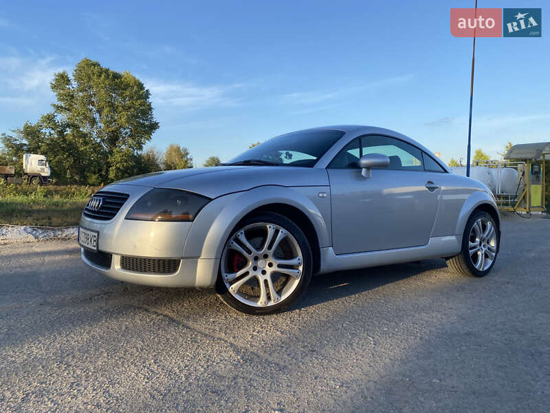 Купе Audi TT 1999 в 