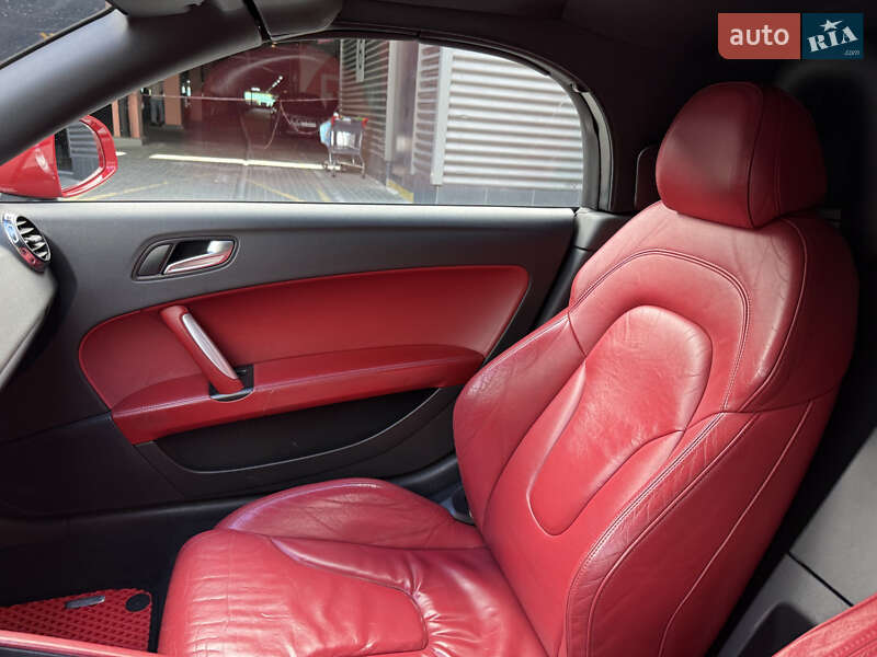 Родстер Audi TT 2007 в Киеве фото 12 Родстер Audi TT 2007 в Киеве