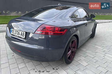 Купе Audi TT 2010 в 