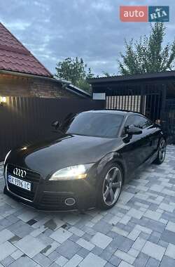 Купе Audi TT 2009 в 