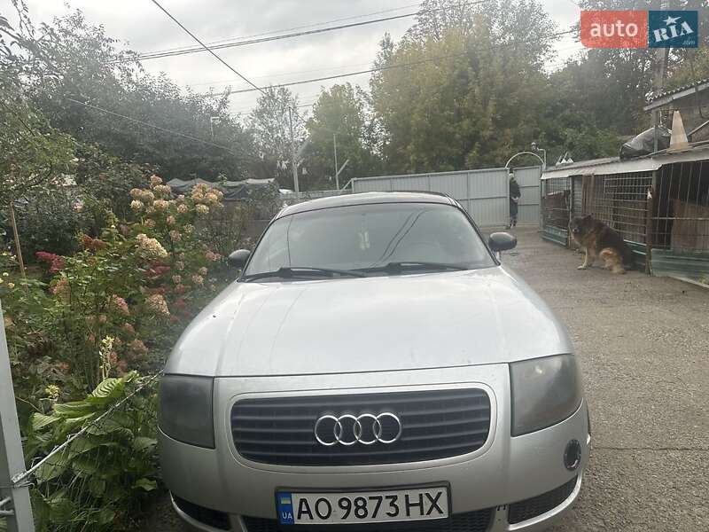 Купе Audi TT 1998 в 